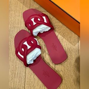 Hermes Aloha Slides in red Size 6-7